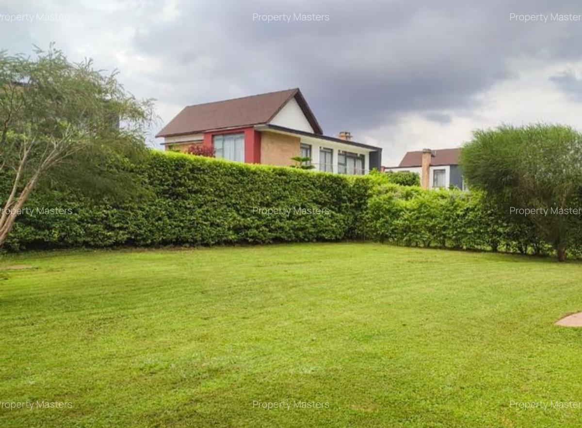 4 Bed House with En Suite at Garden Estate - 20