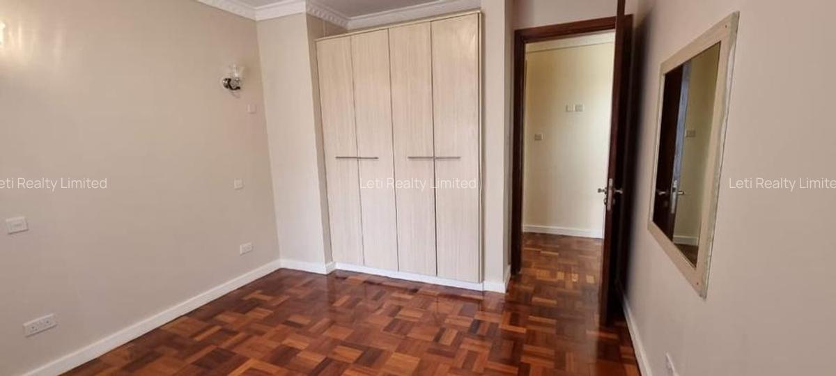 4 Bed Townhouse with En Suite in Lavington - 8