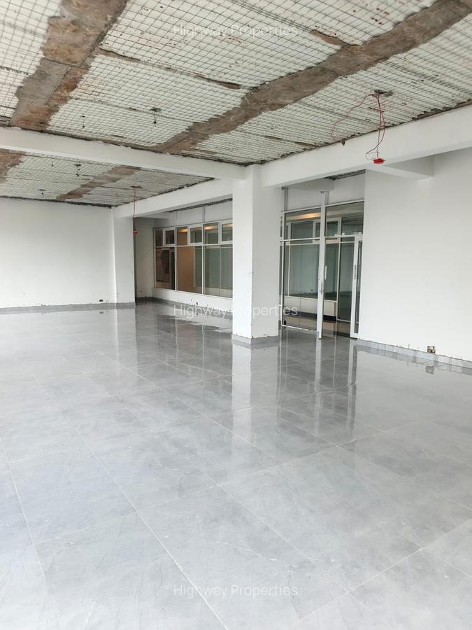 Office with Lift in Kilimani - 8