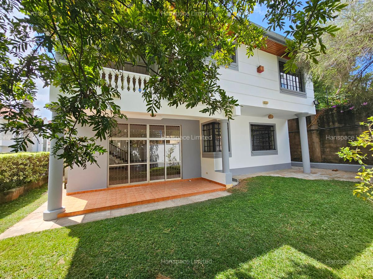 4 Bed Villa with En Suite at Kaputei Road - 1