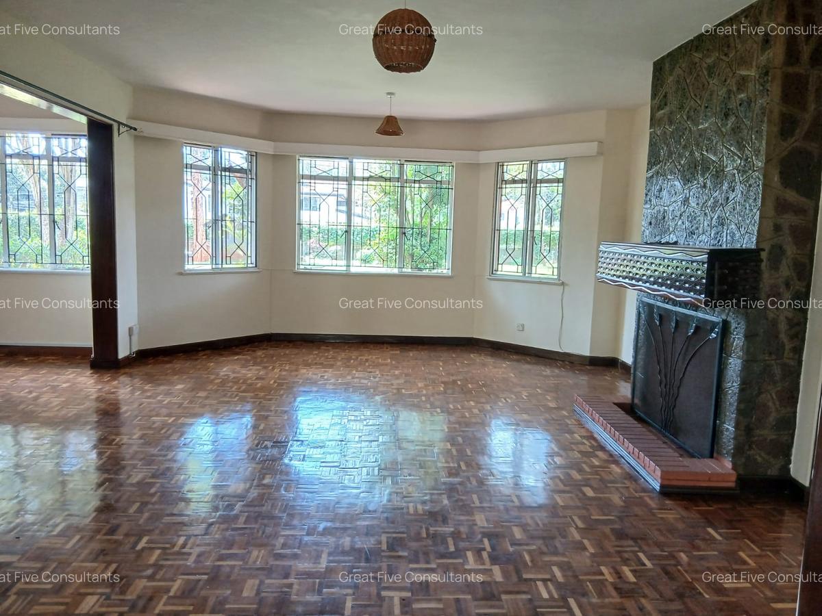 5 Bed Villa with En Suite in Gigiri - 5