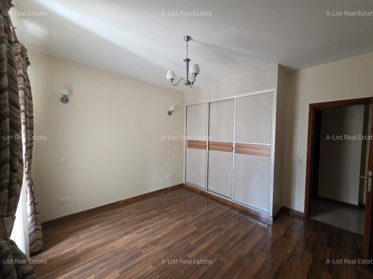 3 Bed Apartment with En Suite at Githuri Road - 20
