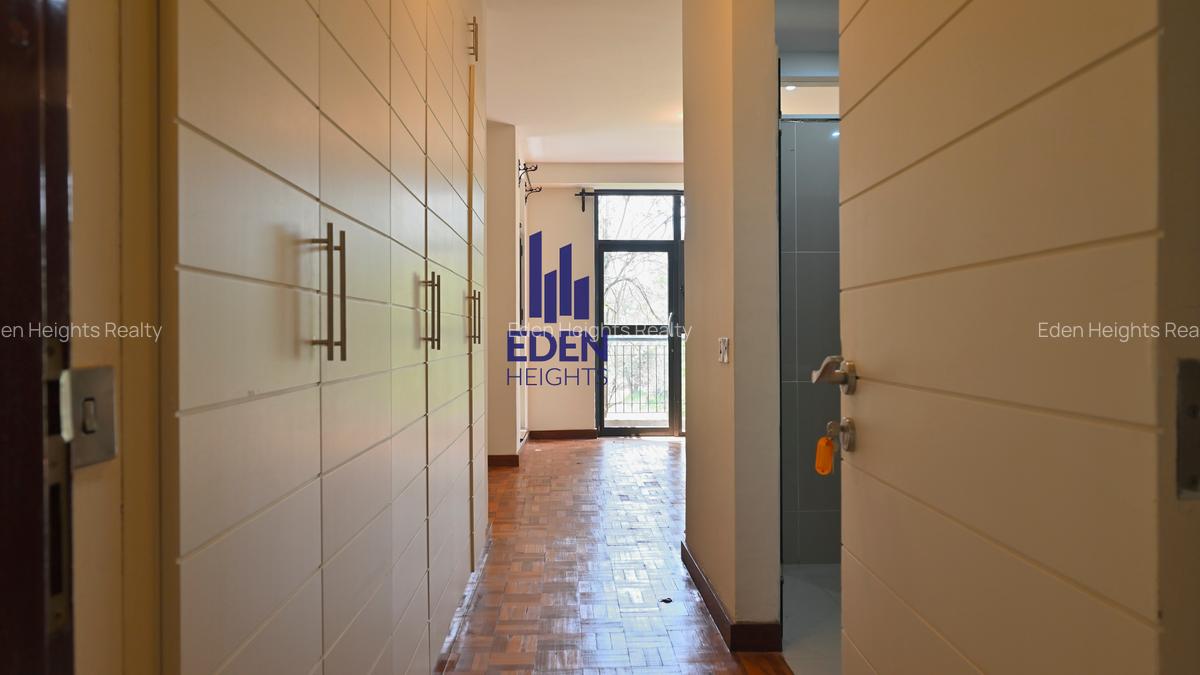 3 Bed Apartment with En Suite in Westlands Area - 8