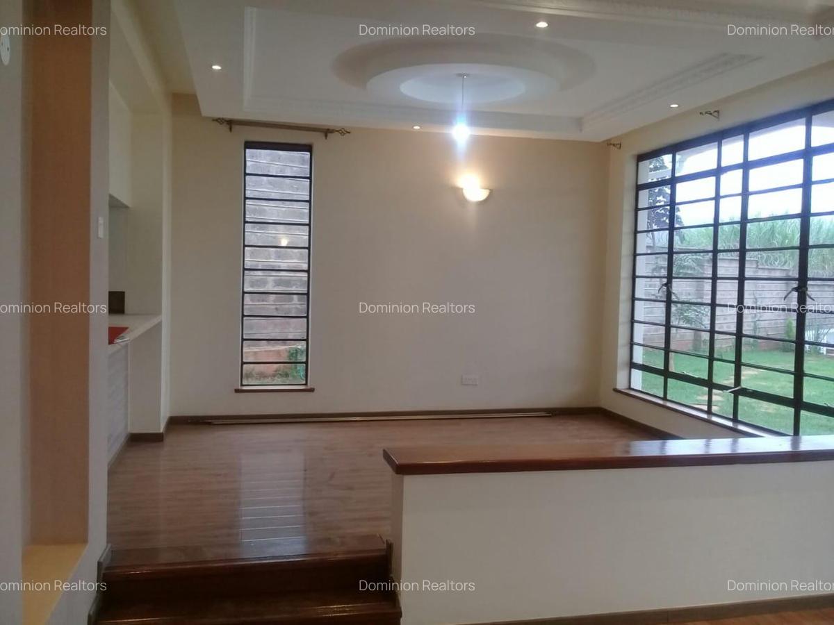4 Bed Townhouse with Gym in Westlands Area - 17