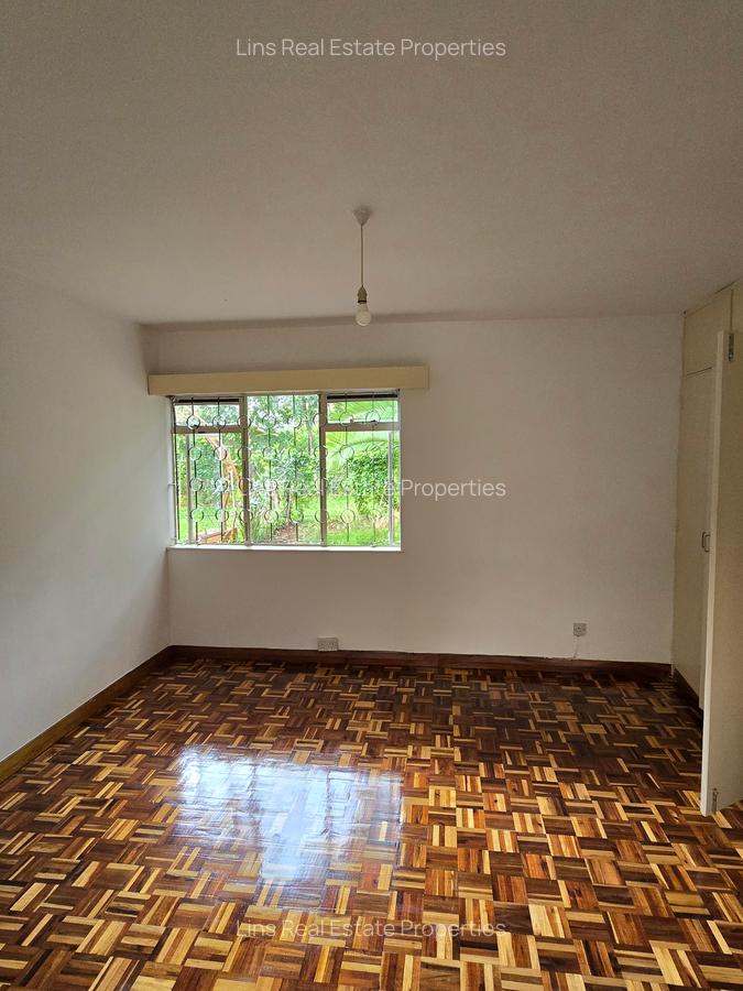 4 Bed Townhouse with En Suite in Lavington - 20
