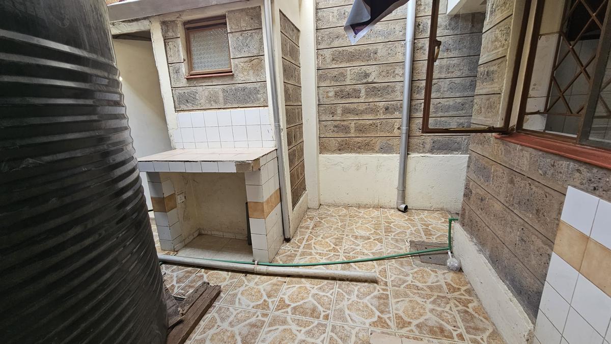 4 Bed Townhouse with En Suite in Kileleshwa - 17