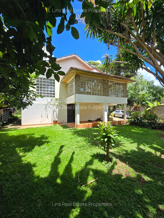 Commercial Property with Service Charge Included in Brookside - 1