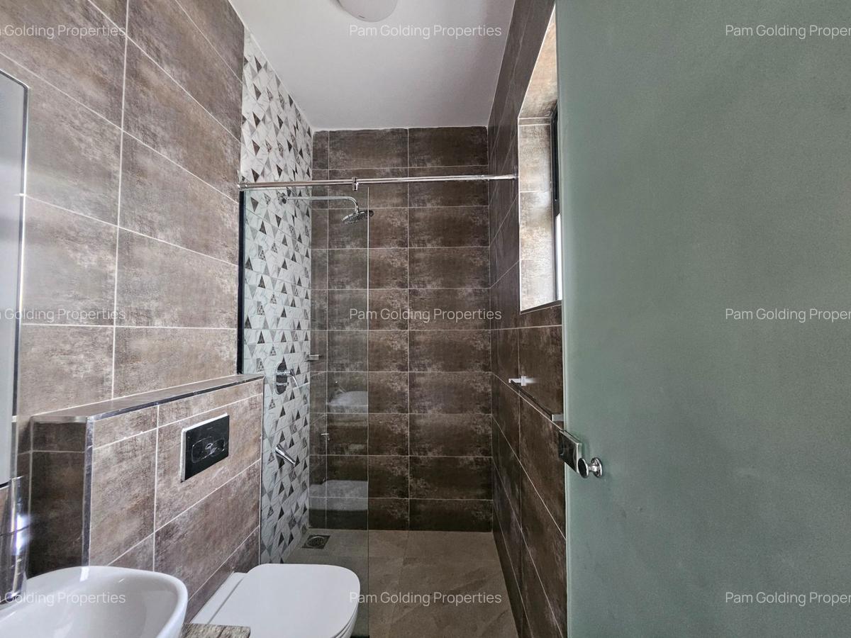 3 Bed Apartment with En Suite in Kileleshwa - 8