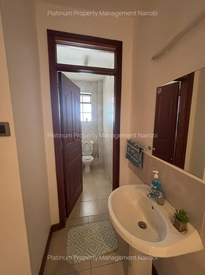 4 Bed Apartment with En Suite at Mpaka Rd - 9
