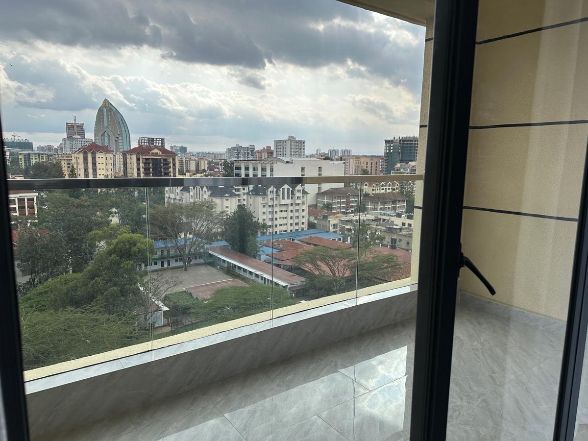 Serviced 1 Bed Apartment with En Suite in Kilimani - 6