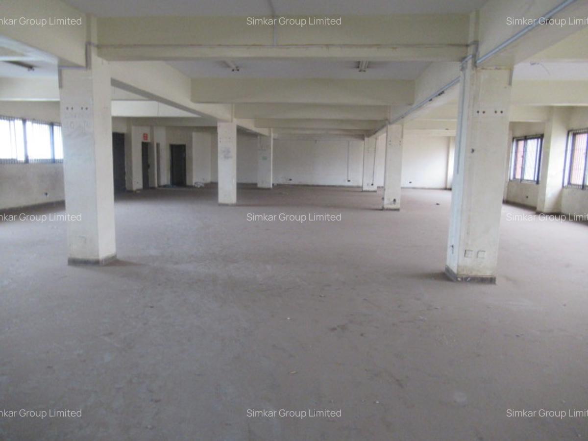 Commercial Property with Fibre Internet at Cbd - 6
