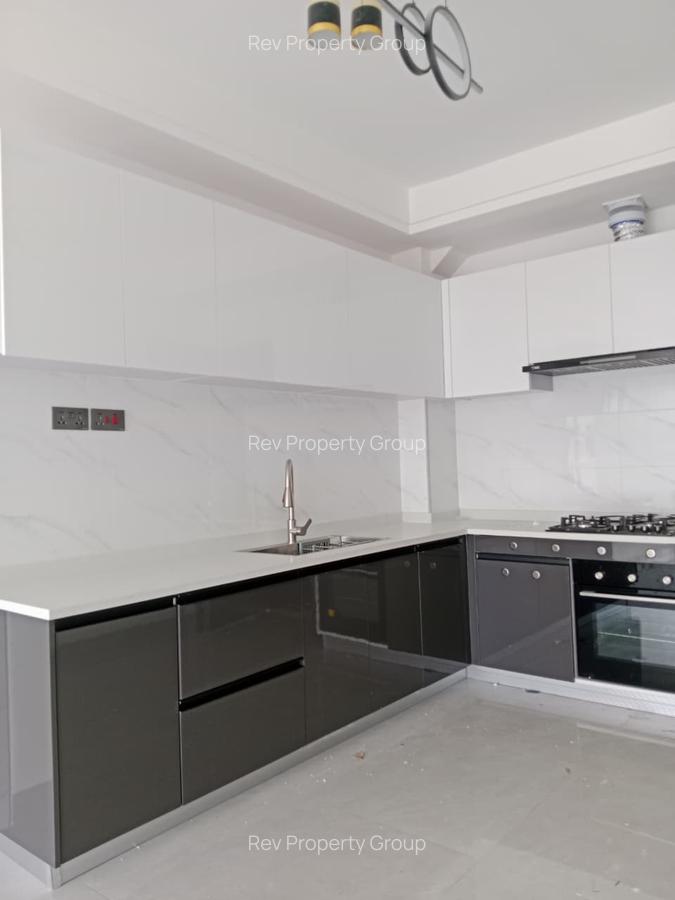 Serviced 1 Bed Apartment with En Suite in Kilimani - 4