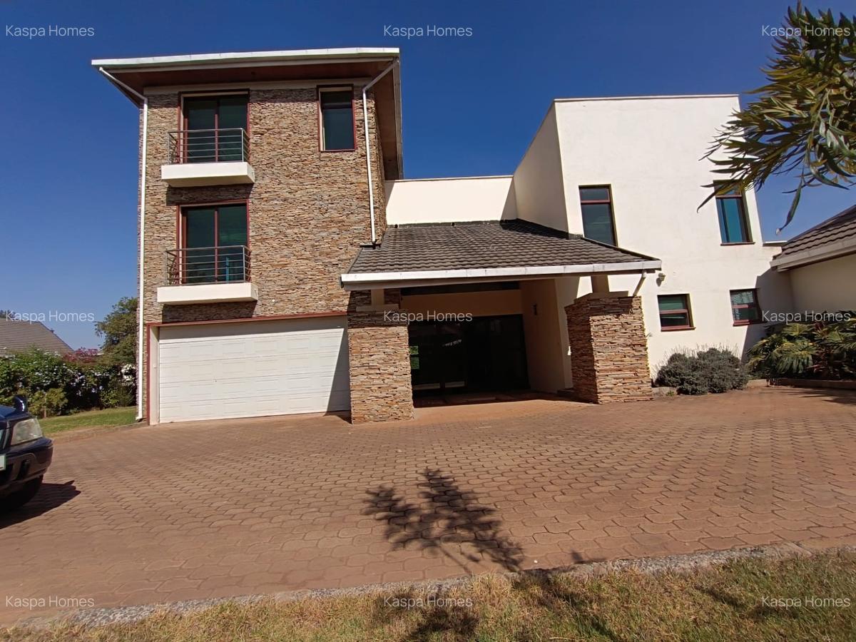 5 Bed House with En Suite in Karen - 12