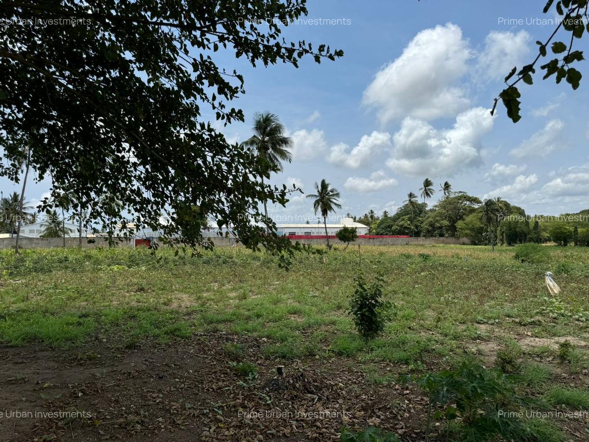 Land in Mtwapa - 8