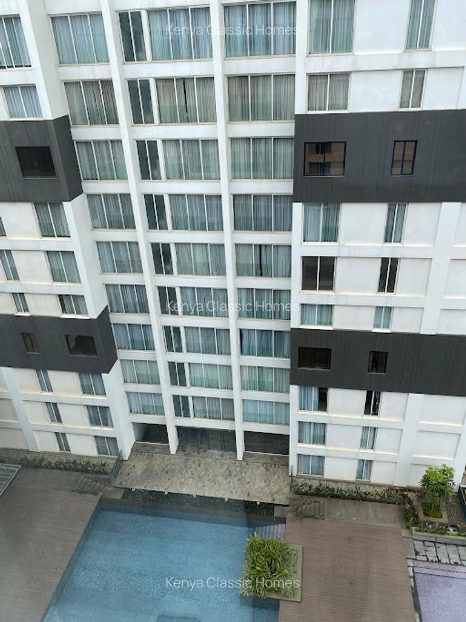 Serviced 3 Bed Apartment with En Suite at Denis Pritt - 15