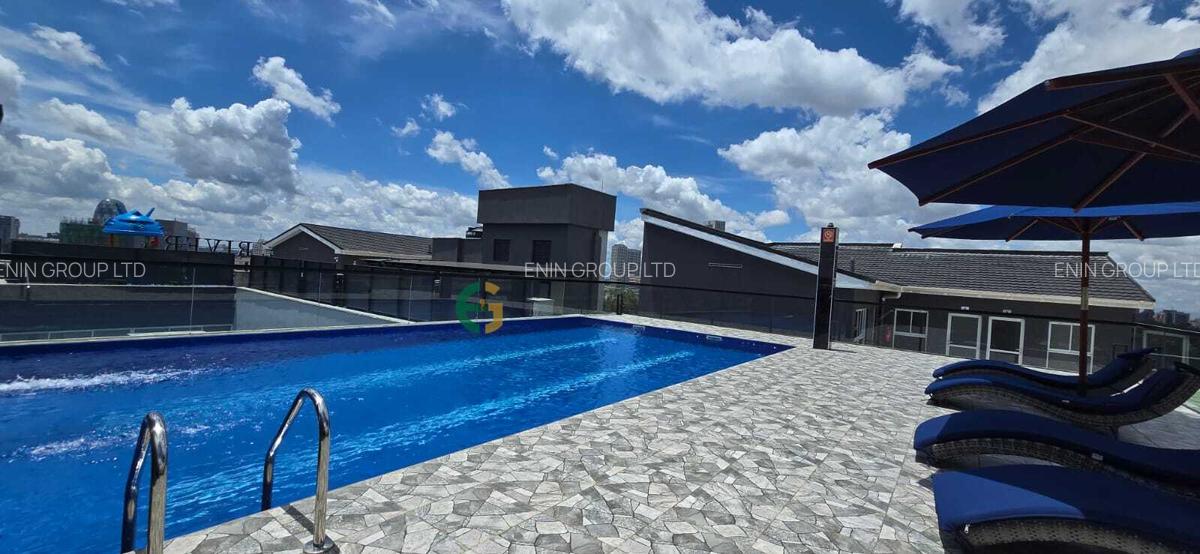 3 Bed Apartment with Swimming Pool in Riverside - 17