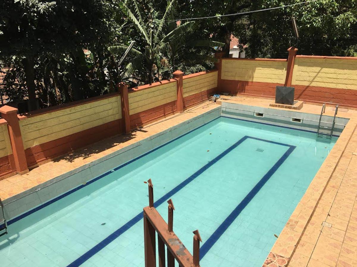 4 Bed Apartment with Swimming Pool at Mbaazi Avenue - 17