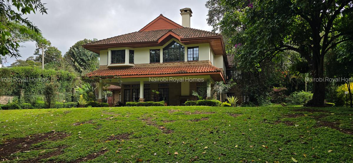 5 Bed House with En Suite at Rosslyn Lone Tree - 4