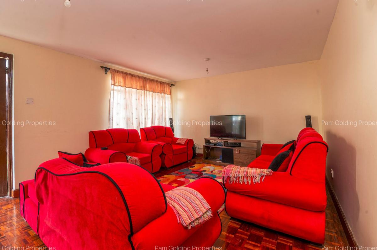 4 Bed Townhouse with En Suite at Katani Road - 6