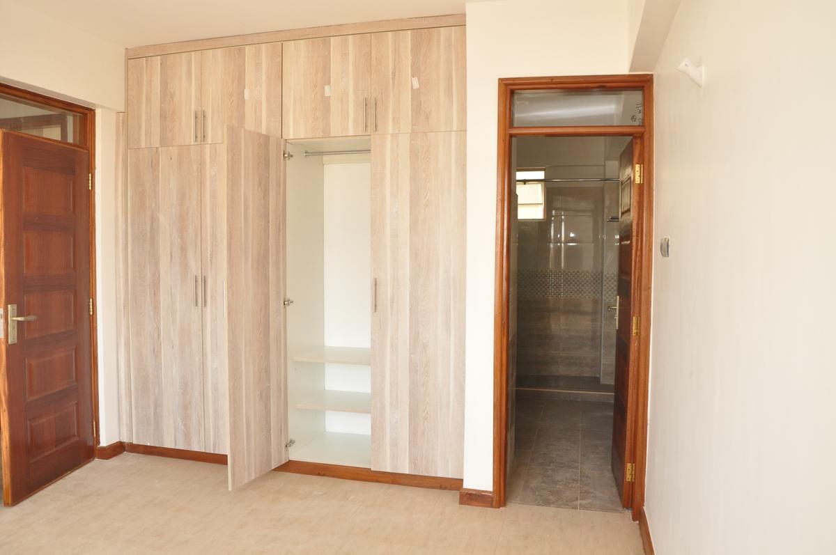 3 Bed Apartment with En Suite at Kiambu Road - 13