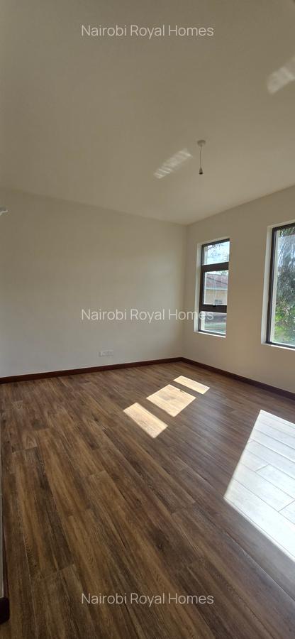 6 Bed Townhouse with En Suite at Lavington Green - 18