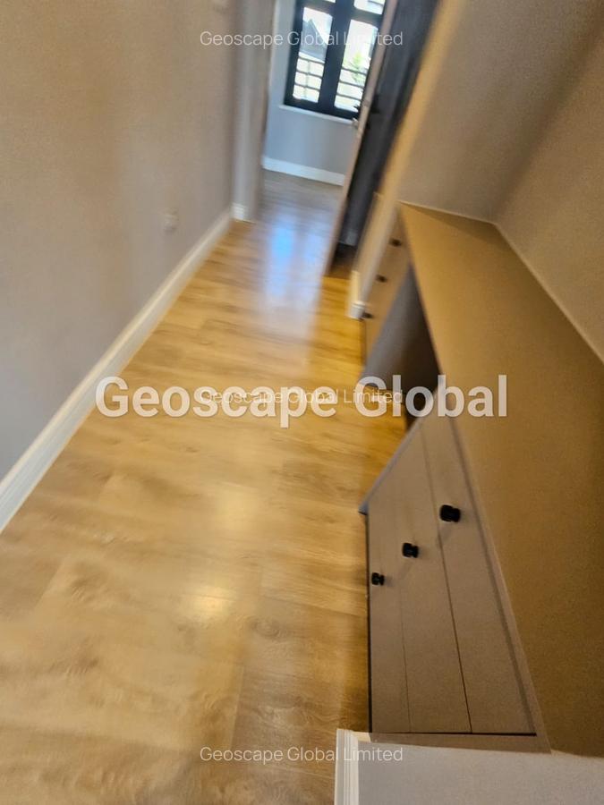 4 Bed Townhouse with En Suite in Runda - 10