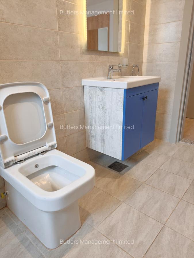 2 Bed Apartment with En Suite at Westlands Road - 16