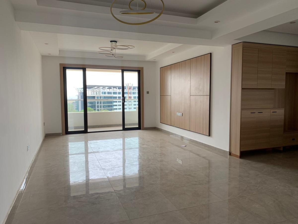 3 Bed Apartment with En Suite at Riverside - 10