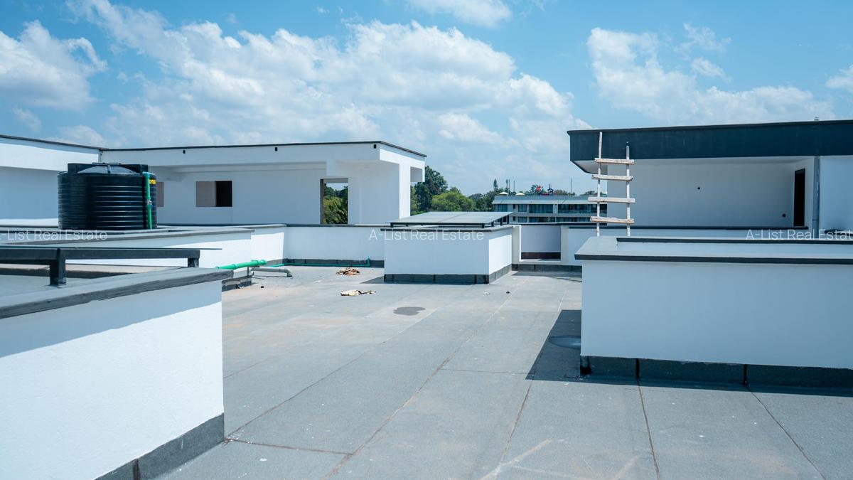 2 Bed Apartment with En Suite at Peponi Road - 7