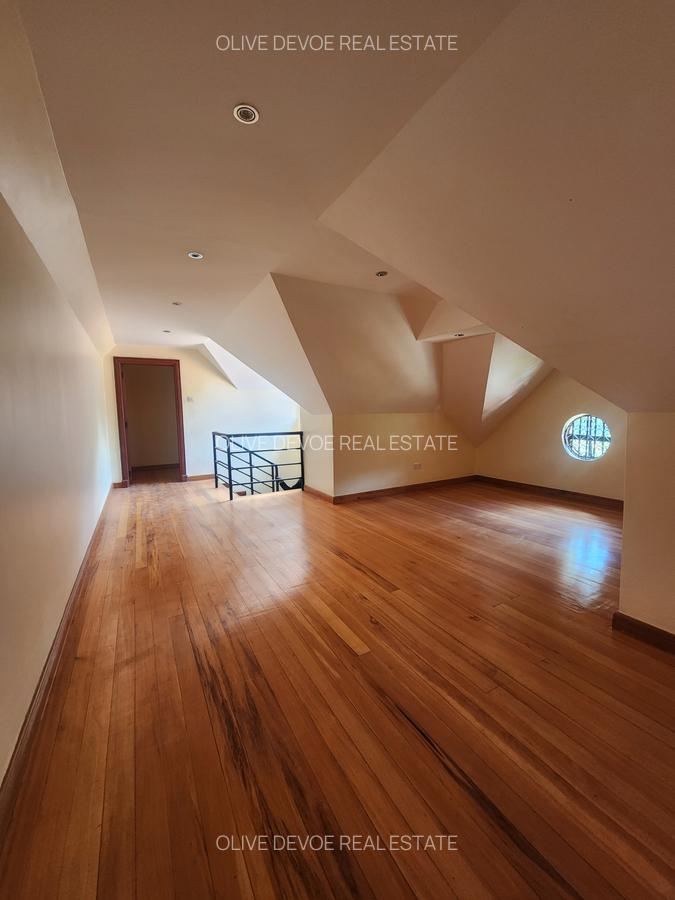 6 Bed Villa with En Suite in Karen - 19