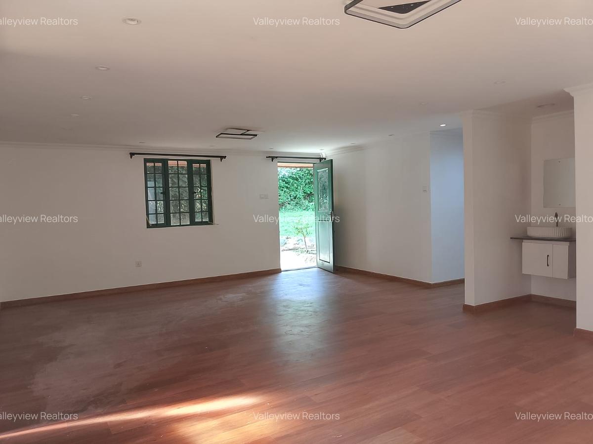 3 Bed Villa with En Suite at Karen - 14