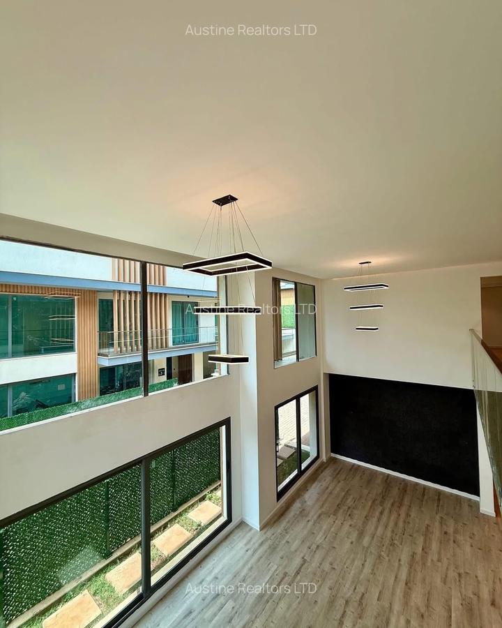 5 Bed Townhouse with En Suite at Chalbi Drive - 17