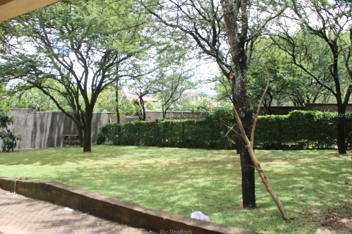 4 Bed House with En Suite at Rimpa - Road - 5