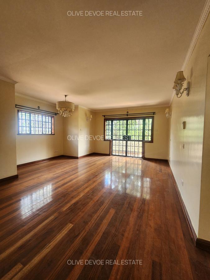 6 Bed Villa with En Suite in Karen - 3