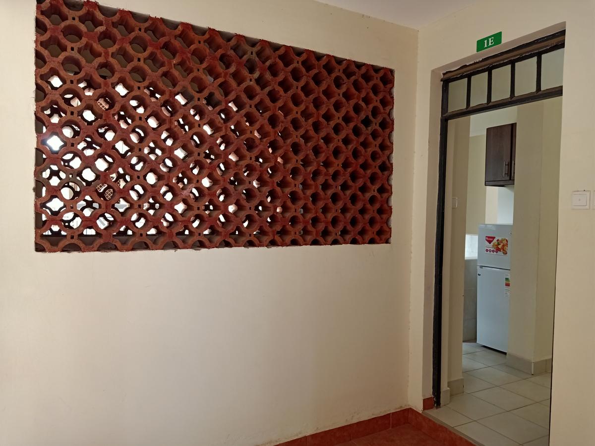 1 Bed Apartment with Swimming Pool at Kitengela-Isinya Rd - 11