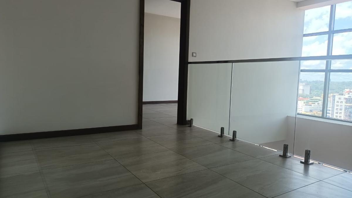 2 Bed Apartment with En Suite in Westlands Area - 3