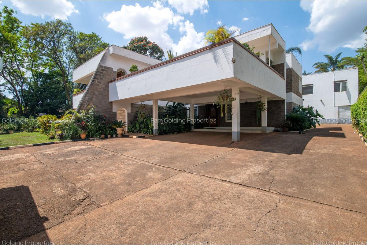 4 Bed Townhouse with En Suite in Loresho - 20