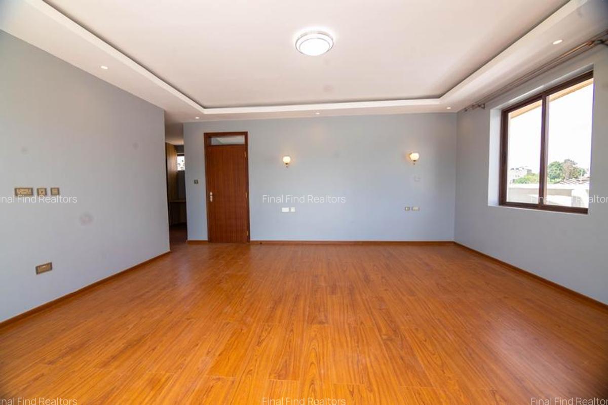 4 Bed House with Swimming Pool in Kiambu Road - 5