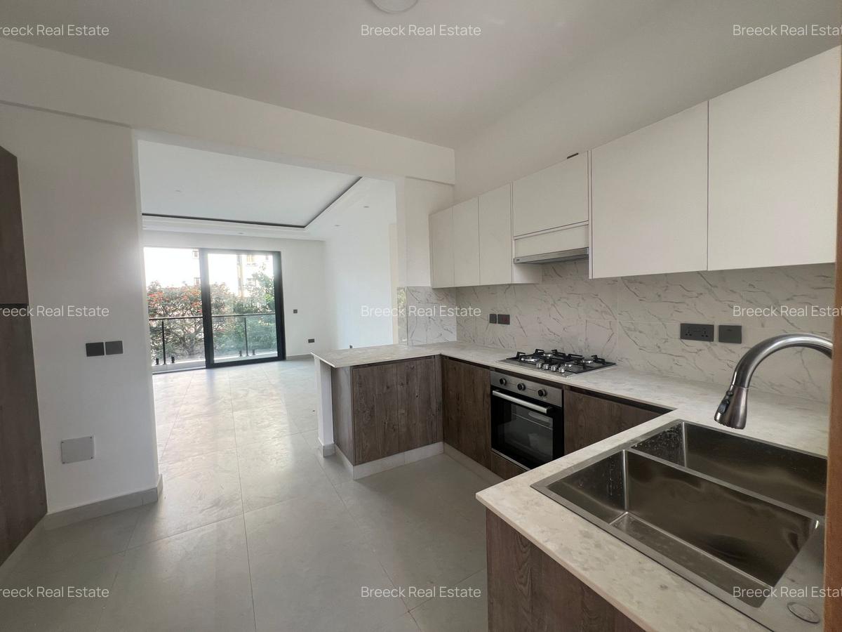 2 Bed Apartment with En Suite at Brookside Drive - 6
