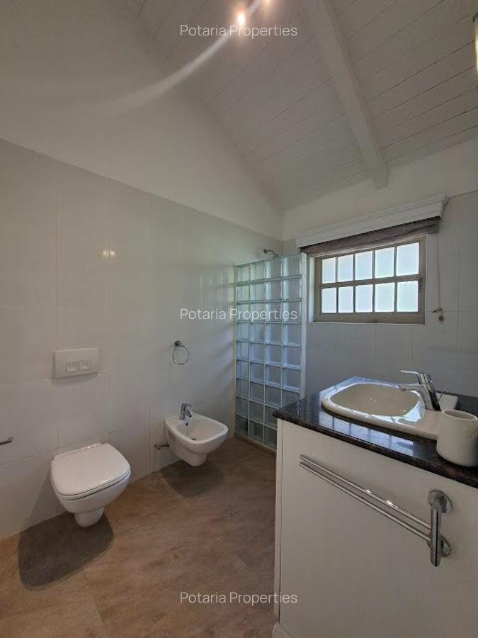 2 Bed House with En Suite in Muthaiga - 16