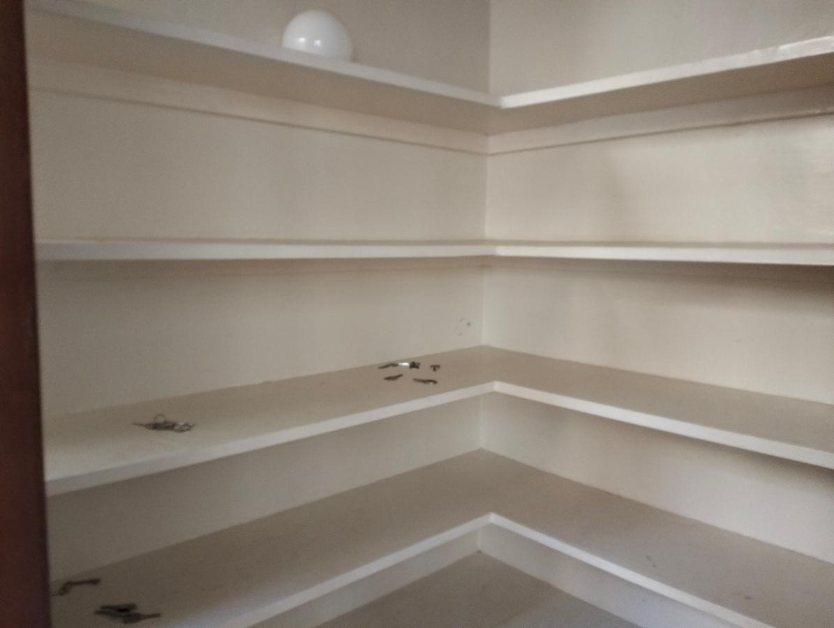 5 Bed Townhouse with En Suite in Kileleshwa - 6
