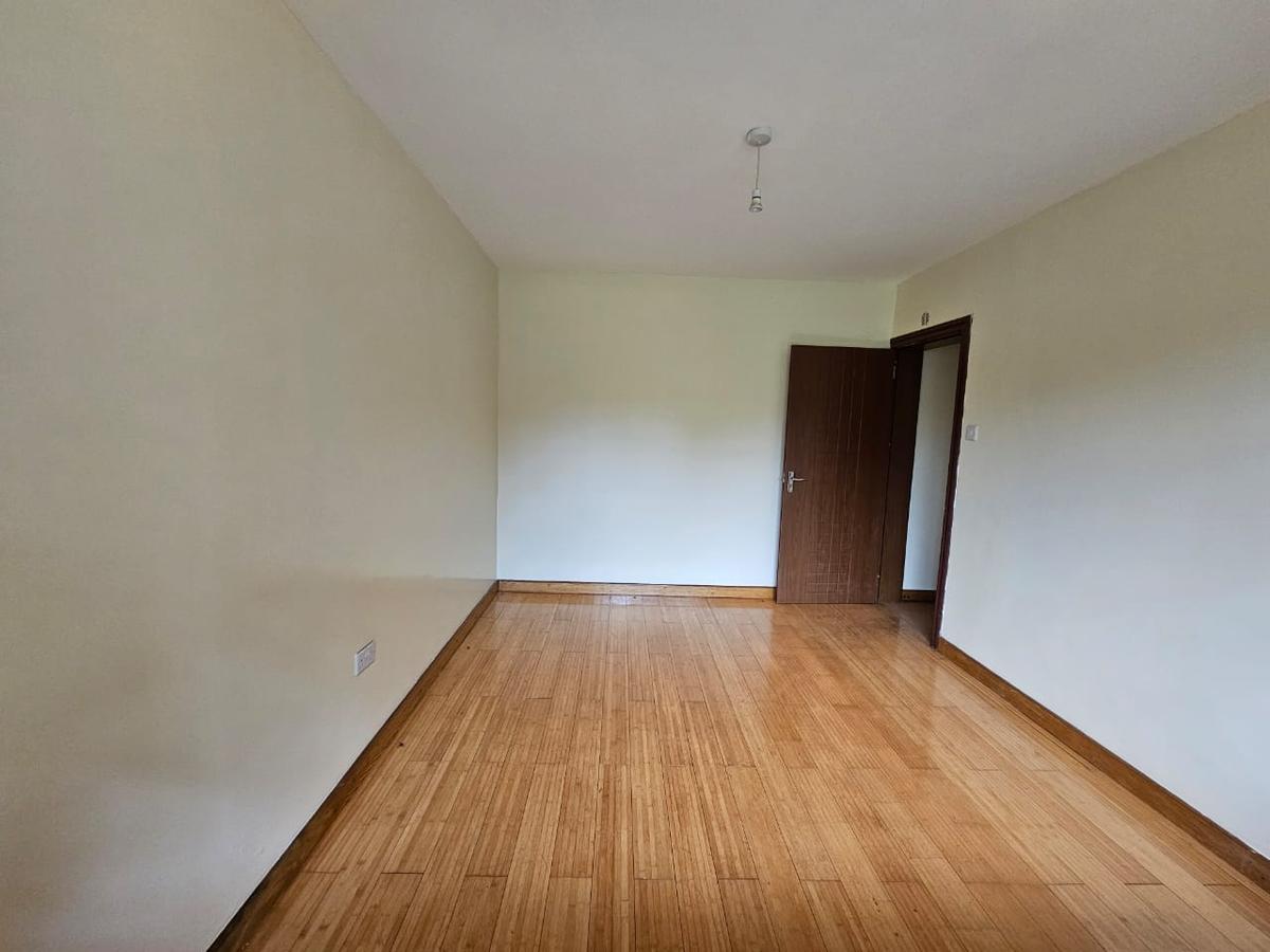 4 Bed House with En Suite in Runda - 7