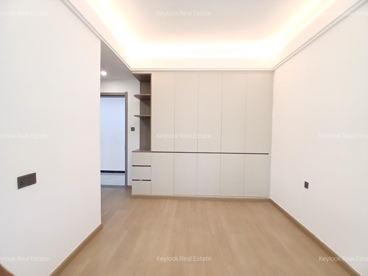 5 Bed Apartment with En Suite at Lavington - 10