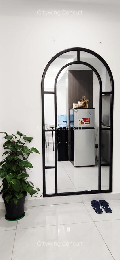 Serviced 2 Bed Apartment with En Suite at Westlands Road - 11