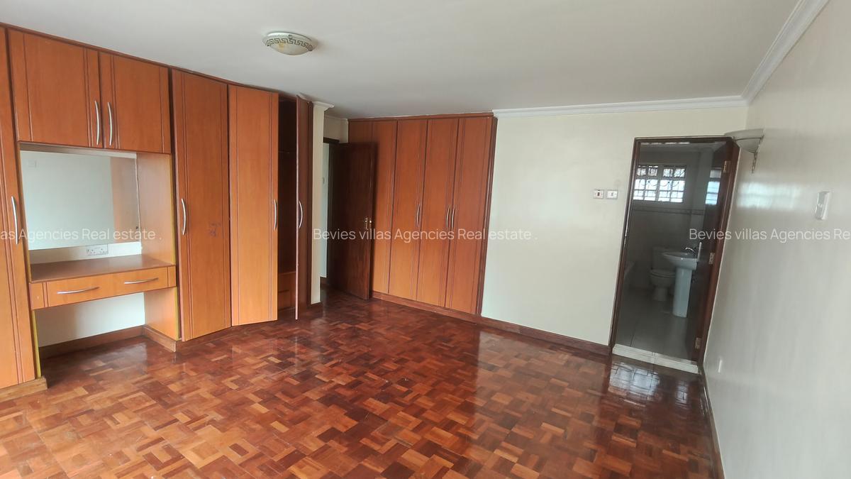 4 Bed Townhouse with En Suite at Kileleshwa - 15