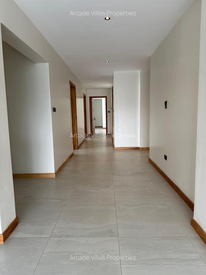 4 Bed Apartment with En Suite in Westlands Area - 7