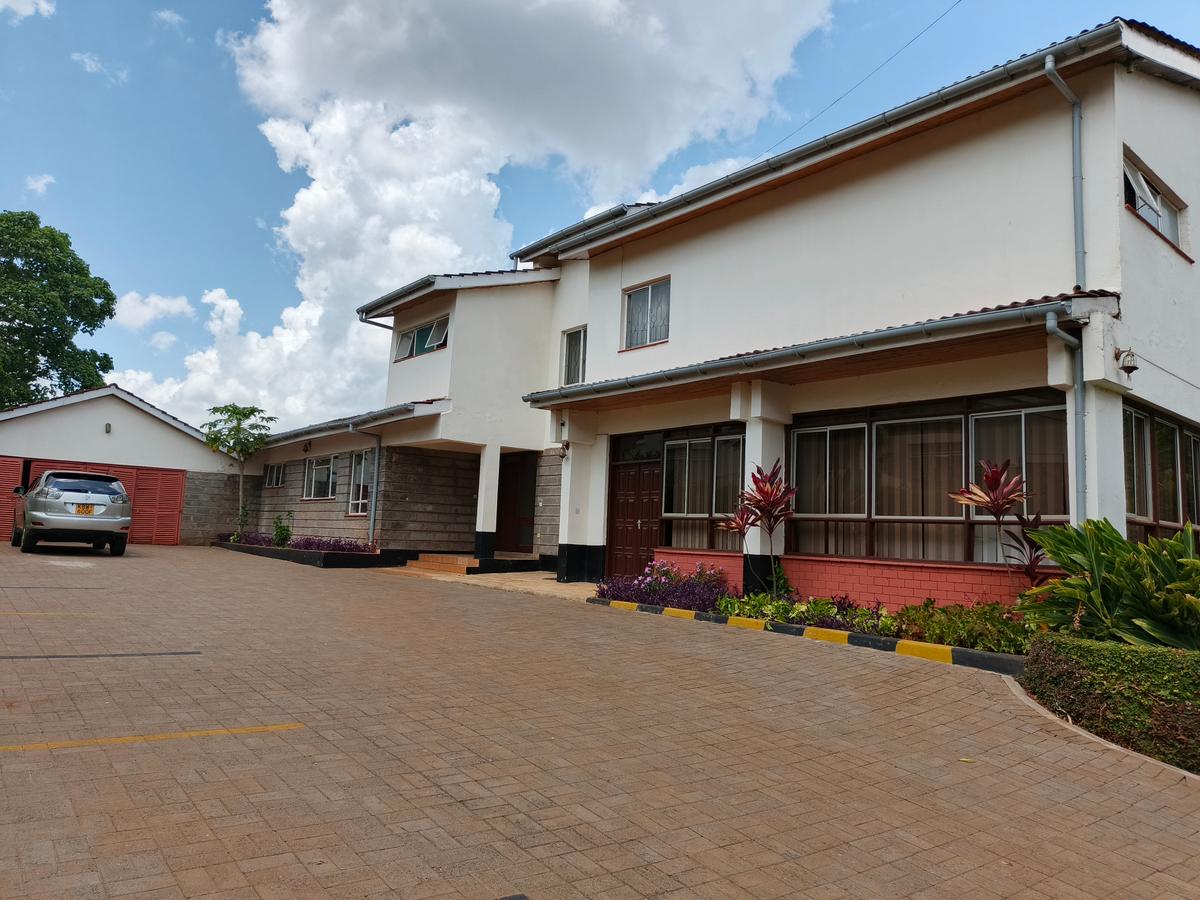 5 Bed House with En Suite in Gigiri - 1