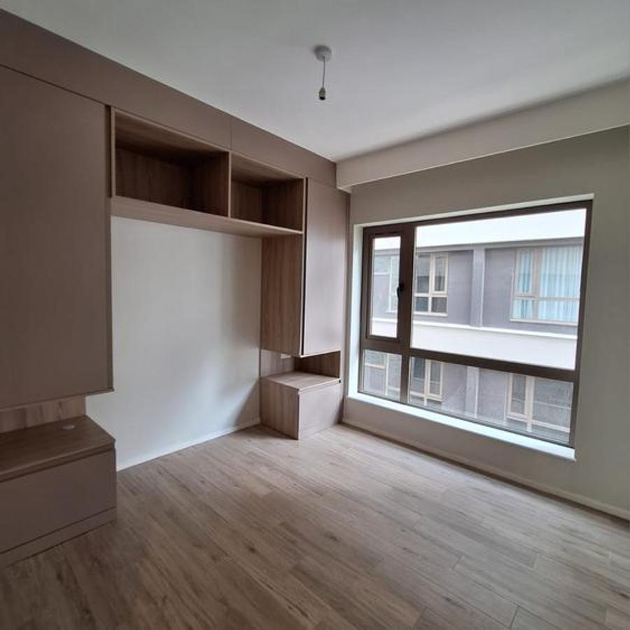 1 Bed Apartment with En Suite at Red Hill - 4