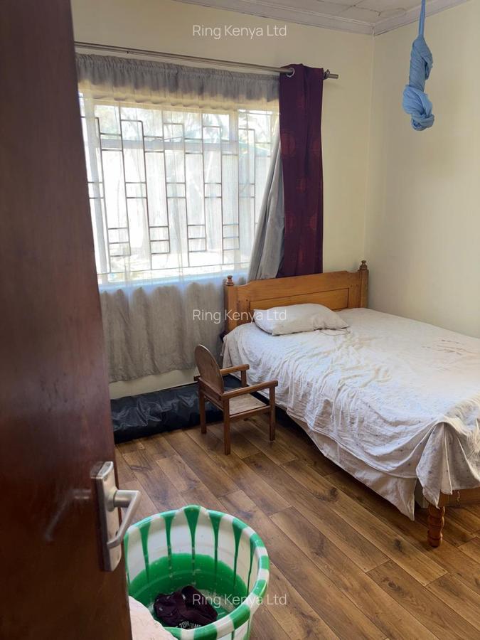 4 Bed House with En Suite in Lavington - 18