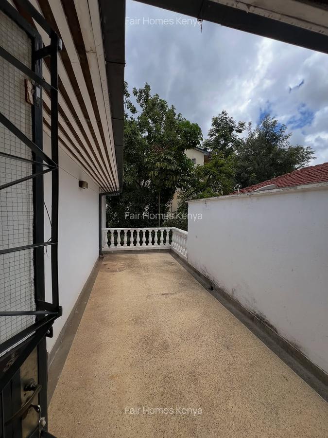 4 Bed Townhouse with En Suite at Mbaazi Avenue - 14